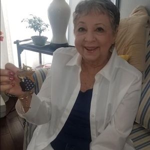 Meet your Posher, Pam